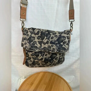 Many Moods Poppie Jones Foldover Green Canvas Camouflage Crossbody Bag Studded